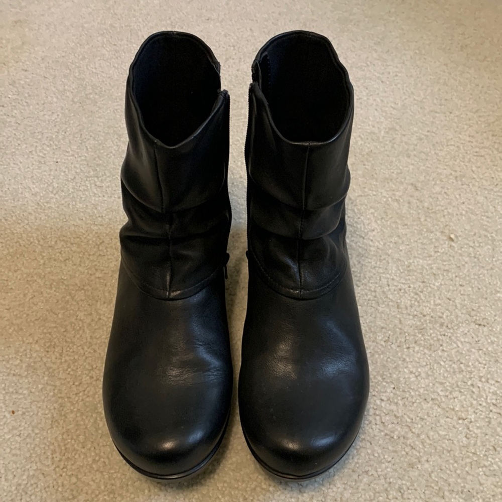 Abeo short black boots